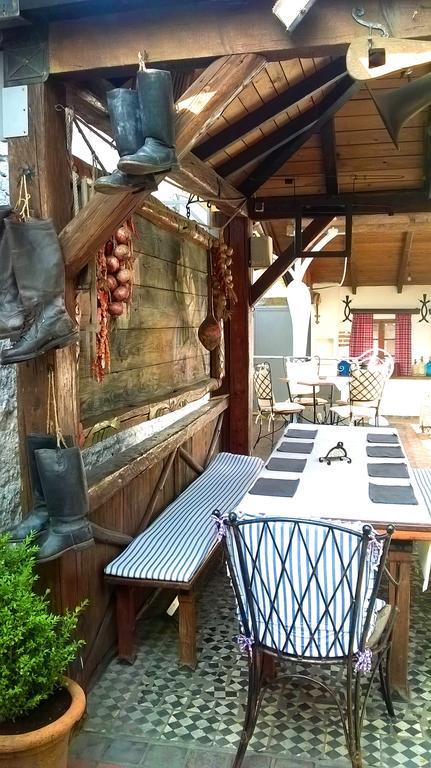 Penzion A Restauracia Toldi Галанта Екстериор снимка