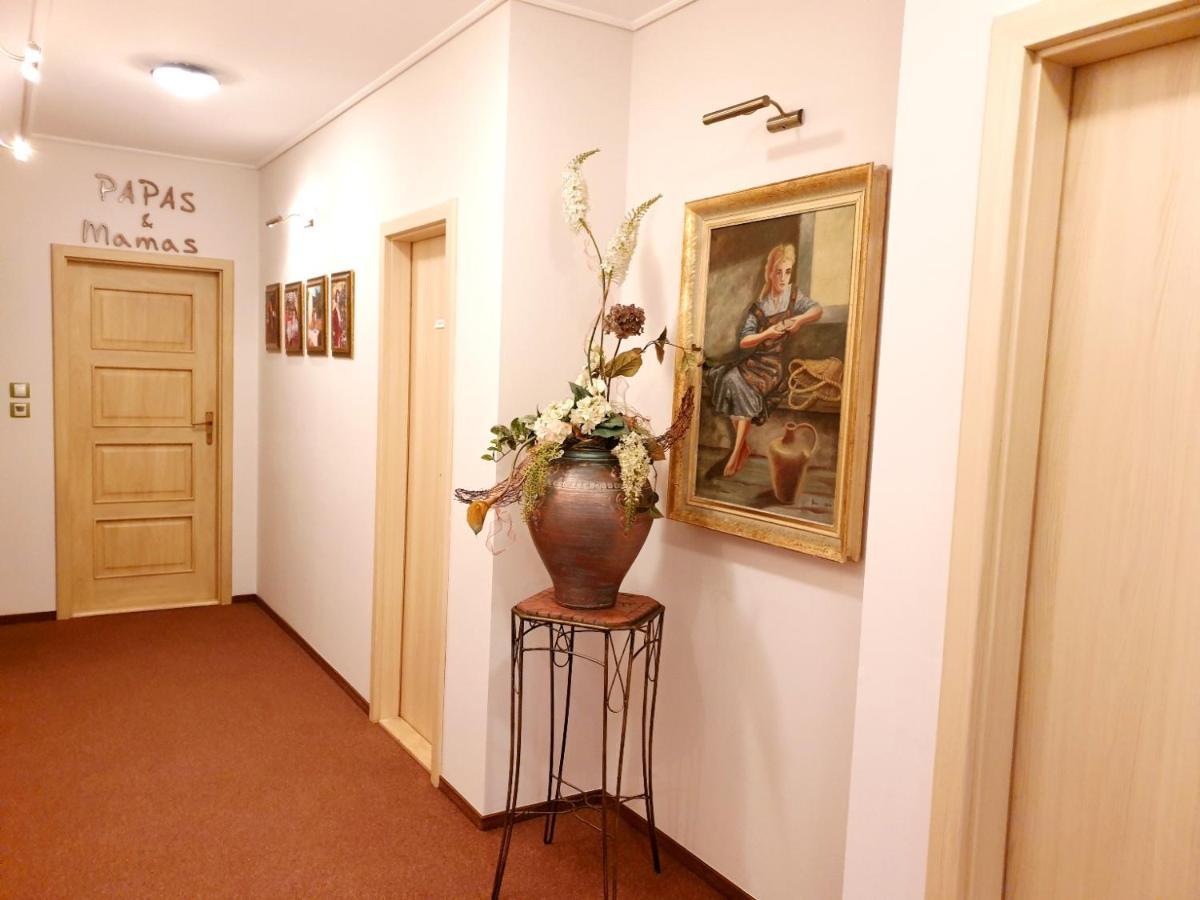 Penzion A Restauracia Toldi Галанта Екстериор снимка